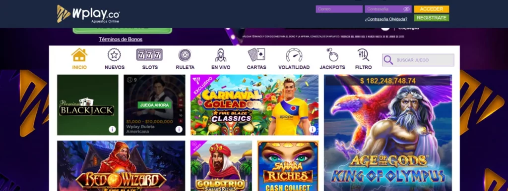 Vista del lobby de juegos de Wplay Casino con tragamonedas populares como “Age of Gods”, “Carnaval Goleador” y “Elvis Frog in Vegas”.